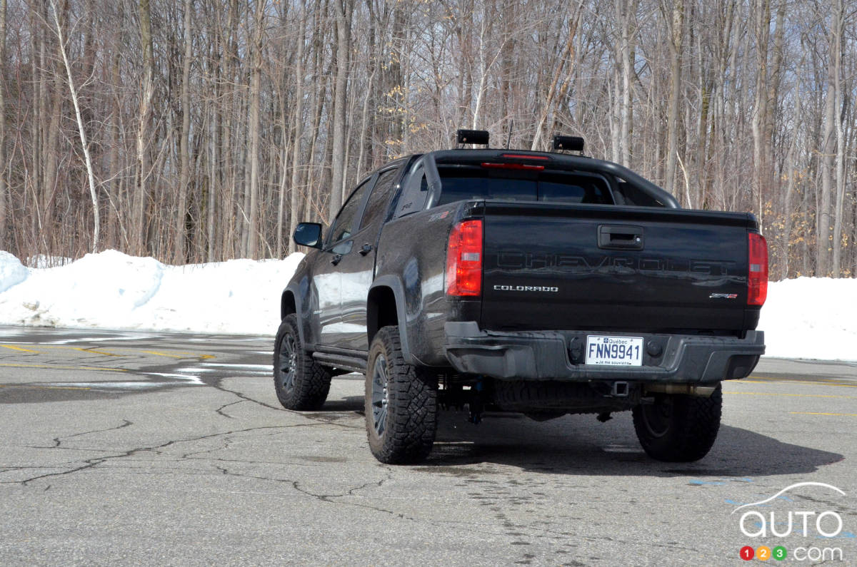 Chevrolet Colorado ZR2 Midnight Edition 2021, trois quarts arrière